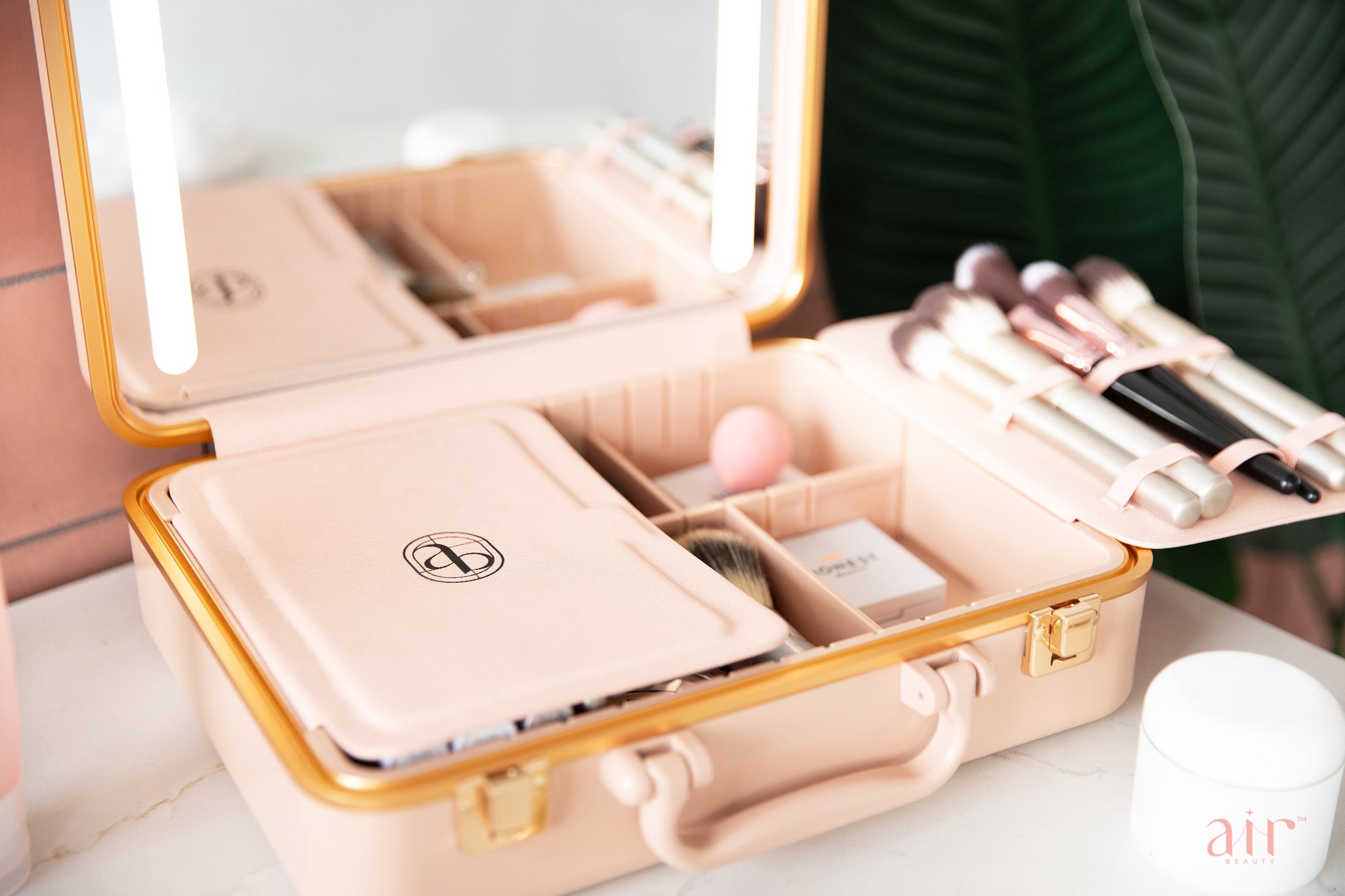 Air Makeup Beauty Box- Luxury make up anytime